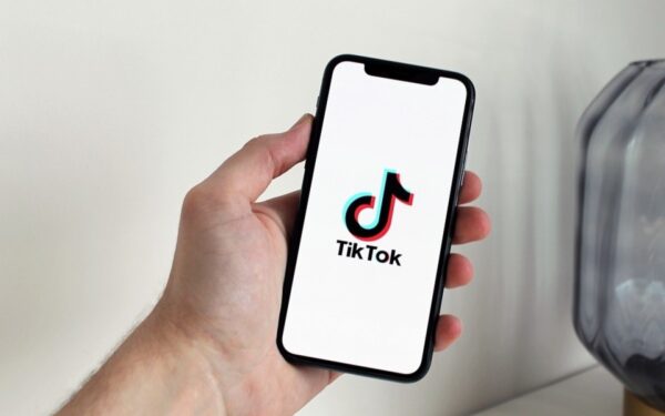 7 TikTok Marketing Tips For Businesses In 2024