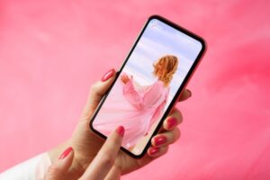 What Sets SnapTik Apart From Other TikTok Downloading Apps